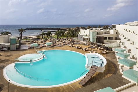 hd beach resort & spa lanzarote|hd beach resort lanzarote jet2.